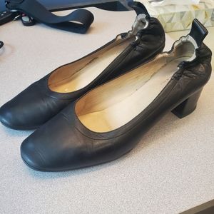Everlane Everyday Heel Size 9